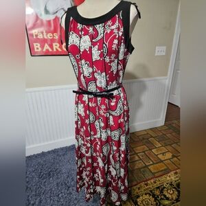 Perceptions Pleated Dress With Belt Medium